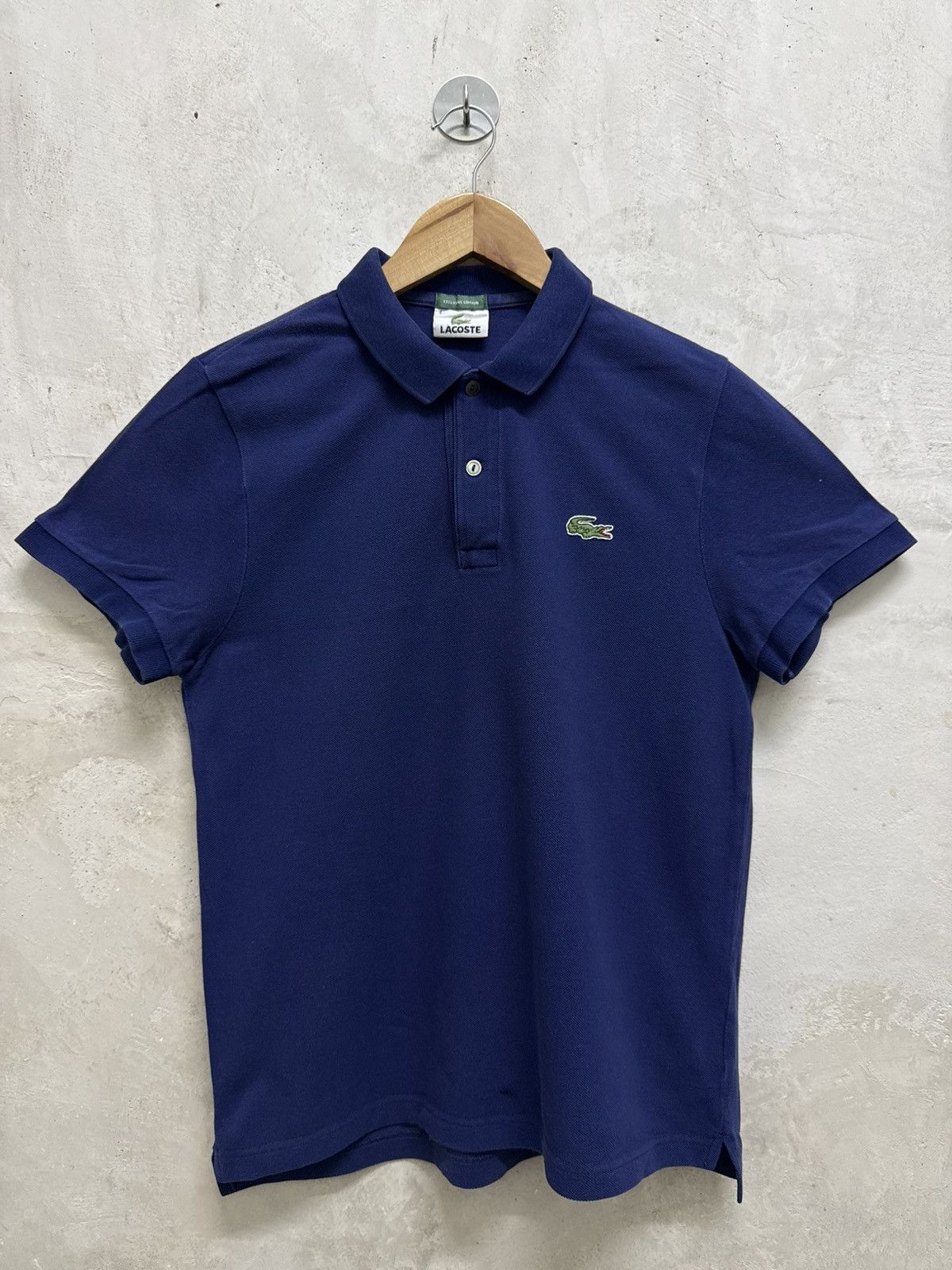 Lacoste Vintage Lacoste Small Logo Polo Shirt Size US S / EU 44-46 / 1 - 1 Thumbnail