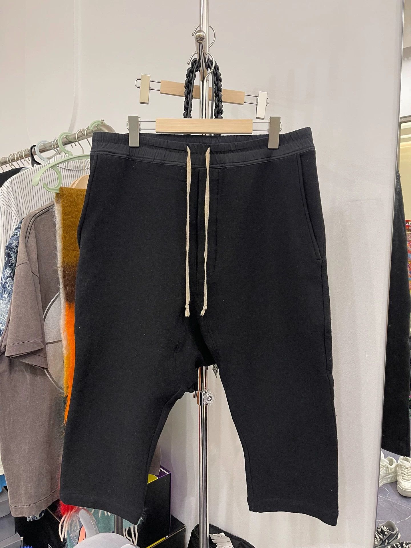 Rick Owens Rick Owens Ro mainline wool crotch pants cropped pants Size US 34 / EU 50 - 1 Thumbnail