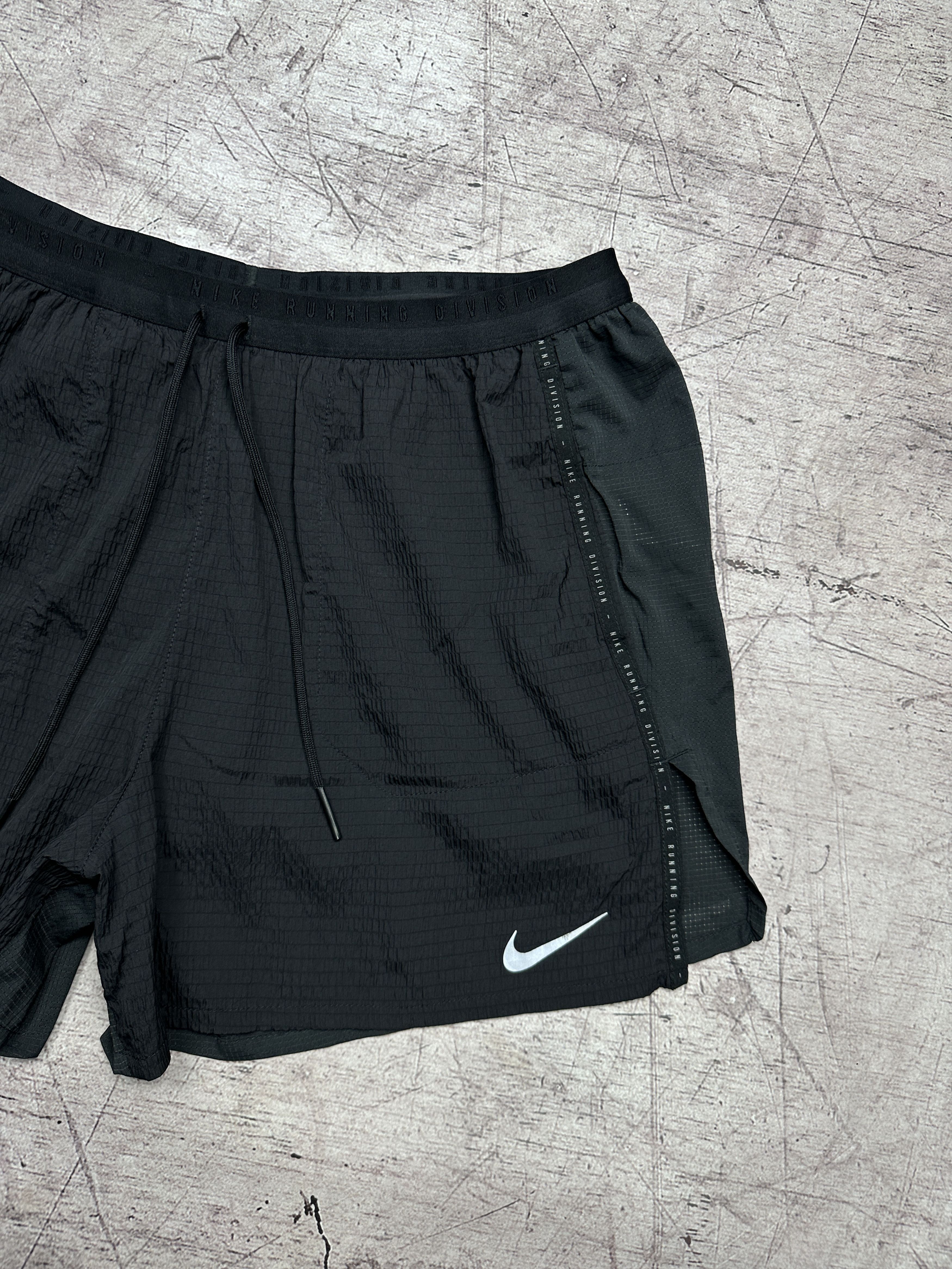 Nike Nike Running Division Mens Shorts Size US 34 / EU 50 - 2 Thumbnail