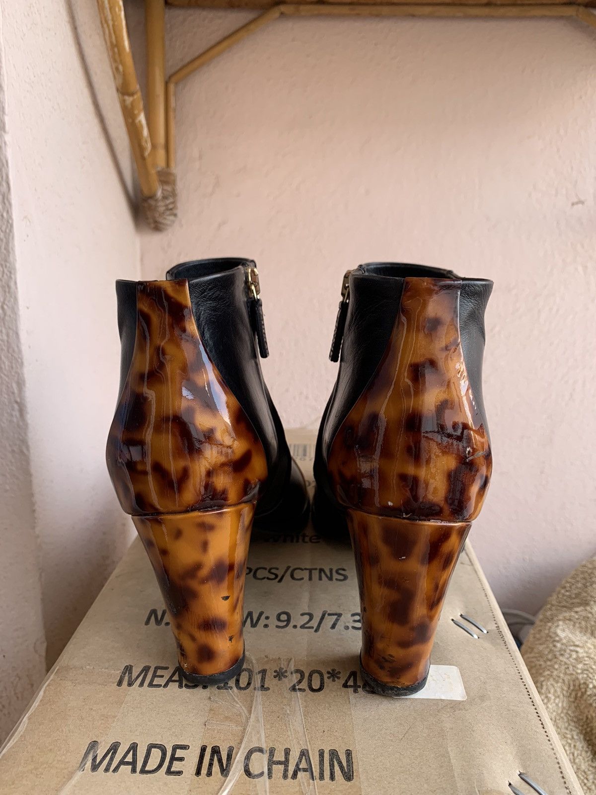 Gucci × Vintage Vintage Gucci heels boots Size US 7 / IT 37 - 2 Thumbnail