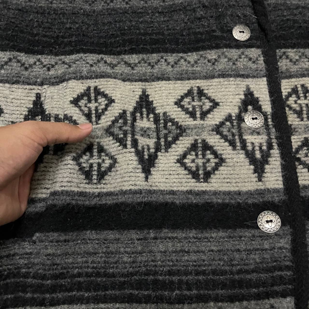 Woolrich Woolen Mills Vintage Woolrich Aztec Wool Vest Size US XL / EU 56 / 4 - 4 Thumbnail