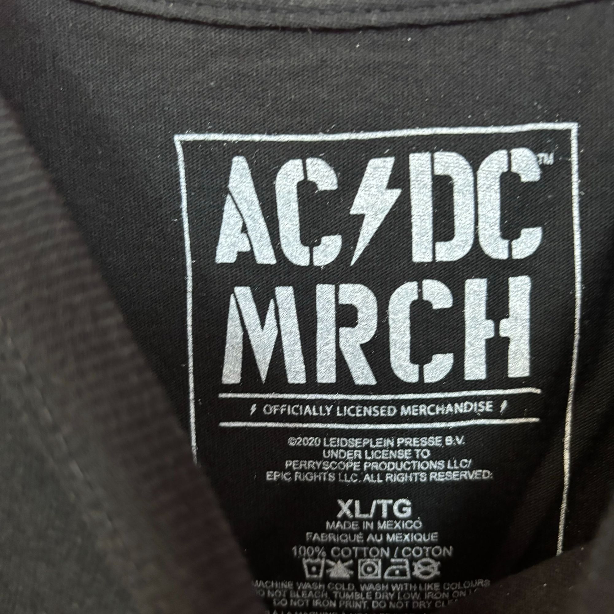 AC/DC AC/DC Pwr Up Live in Concert Poster Heavy Metal Band Tee XL Size US XL / EU 56 / 4 - 4 Thumbnail