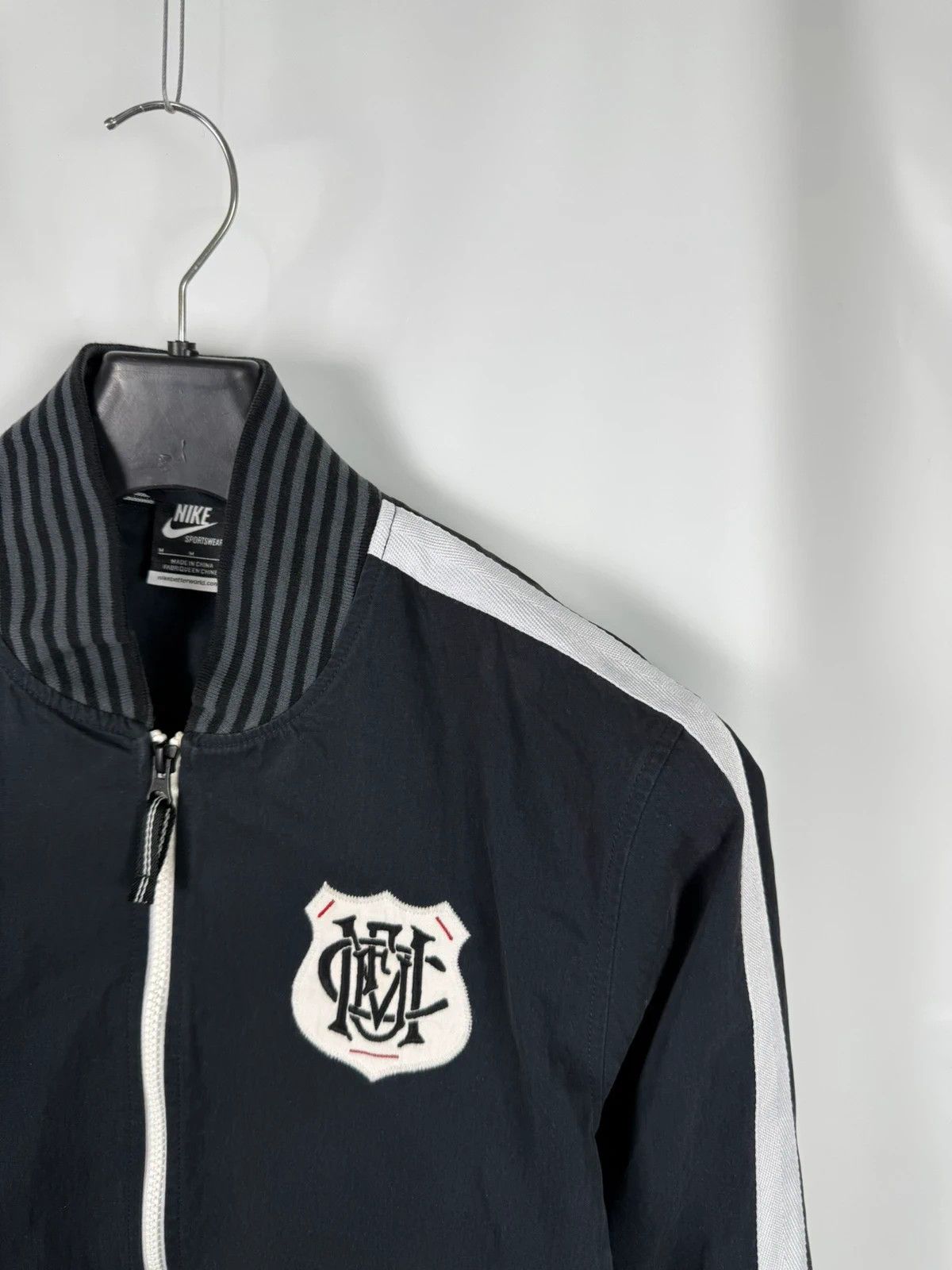 Nike Nike Manchester United Bomber Jacket size M Size US M / EU 48-50 / 2 - 2 Thumbnail