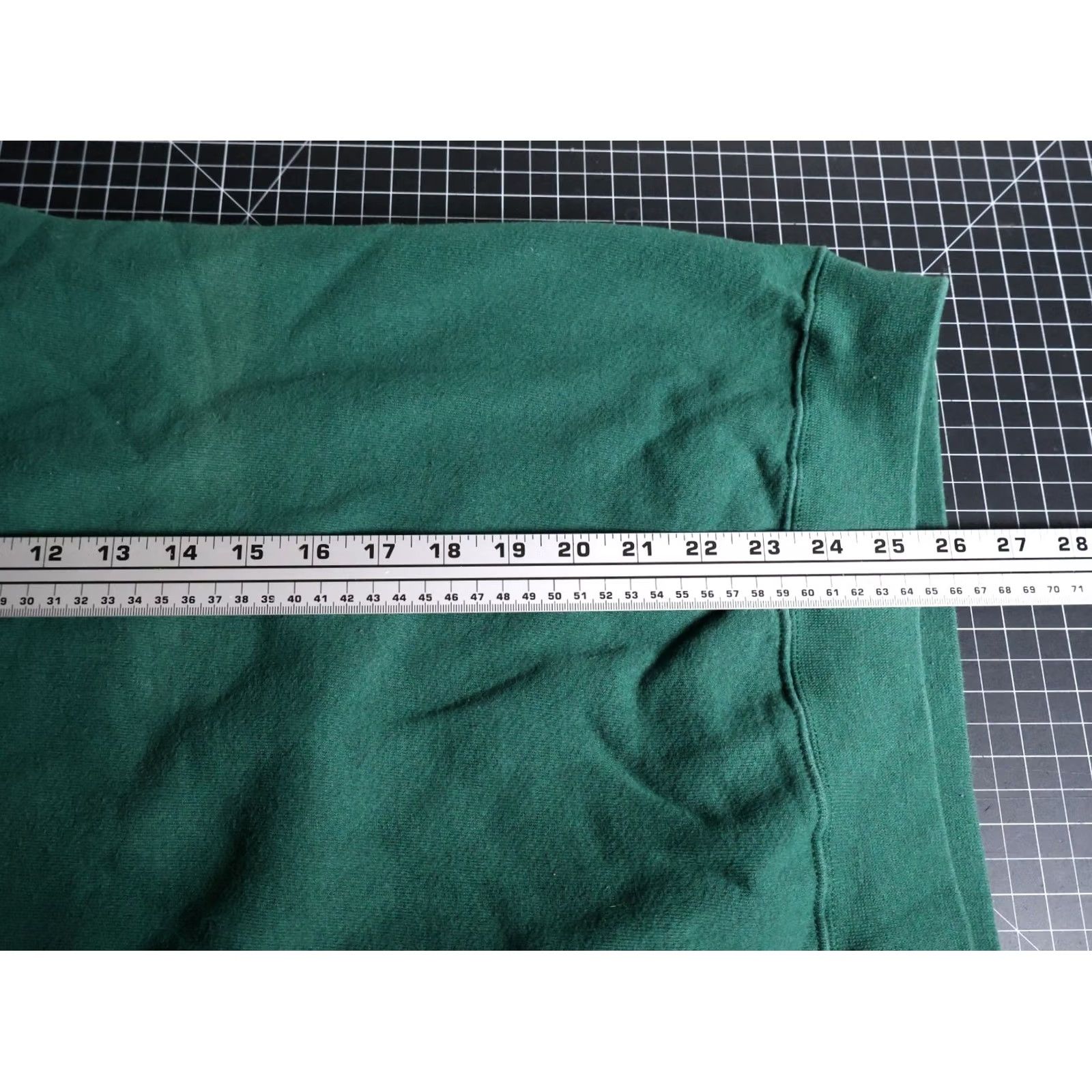 Vintage VINTAGE Bike Athletic Sweatshirt Men Large 90s Green Crewneck Faded USA Made Size US L / EU 52-54 / 3 - 6 Thumbnail