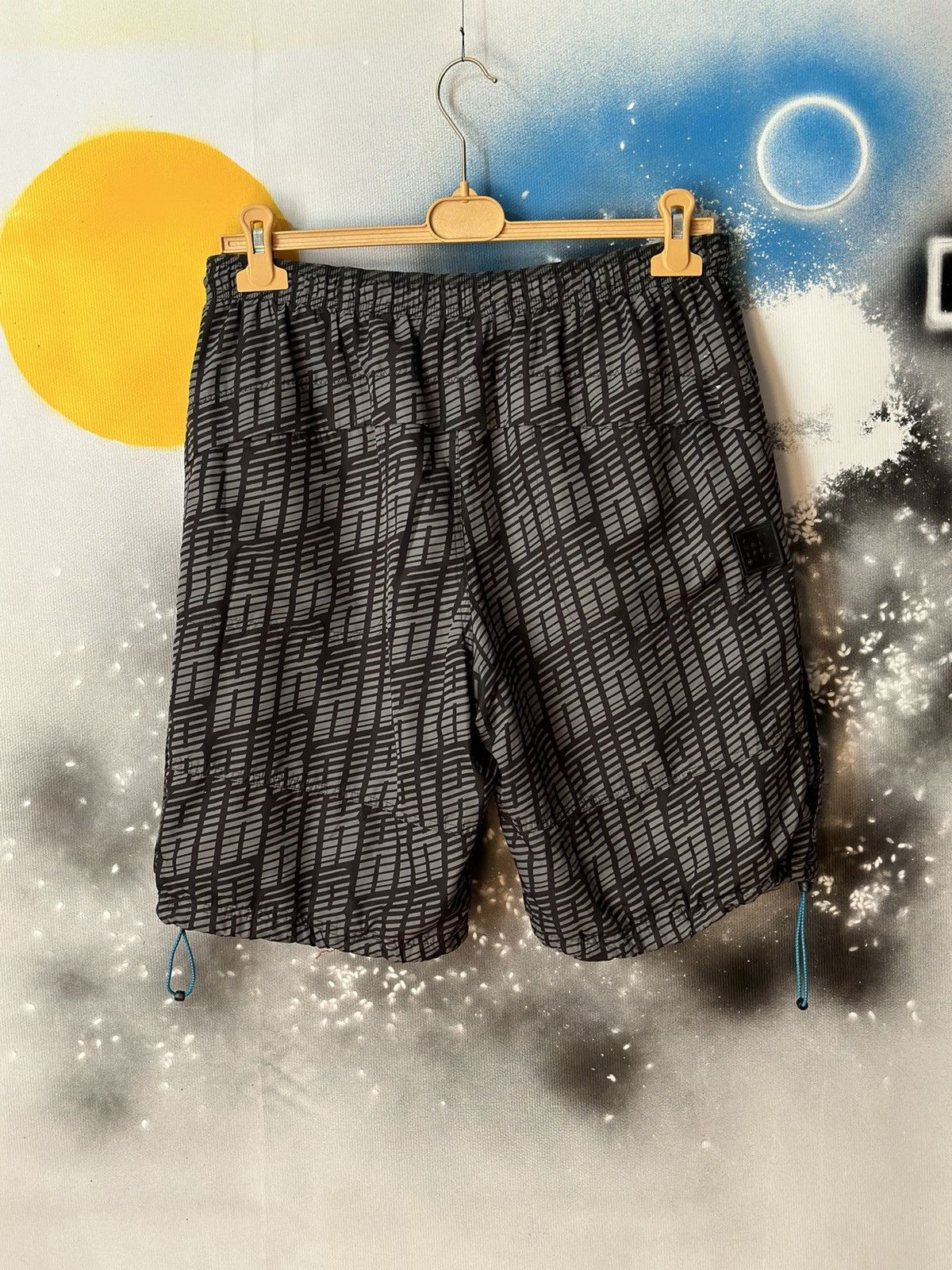 Nike Nike vintage shorts swoosh logo y2k Size US 34 / EU 50 - 14 Thumbnail