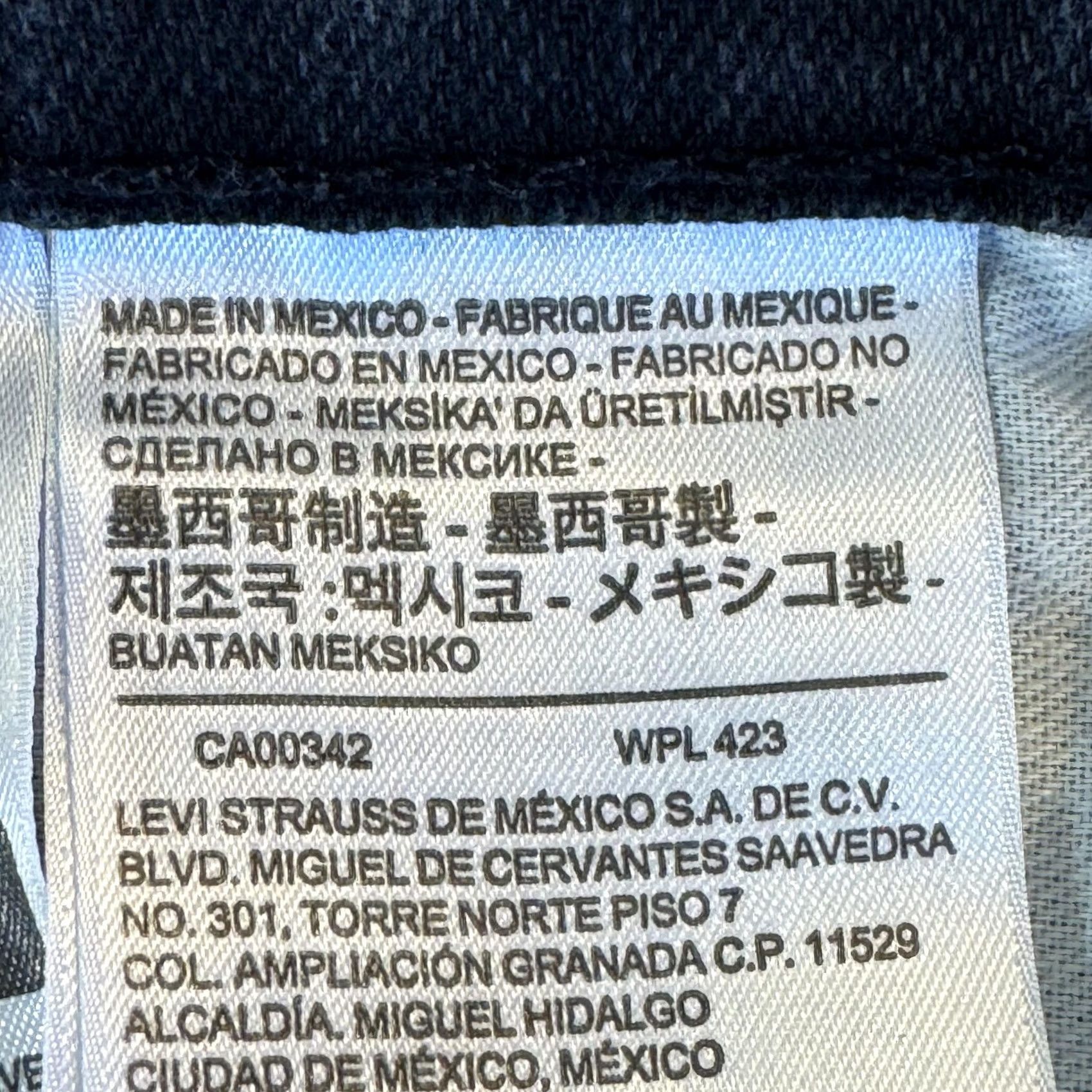Levi's VINTAGE Levis 559 Jeans Mens 40x29 Black Relaxed Straight Fit Stretch Denim Zip Fly Size US 40 / EU 56 - 4 Thumbnail