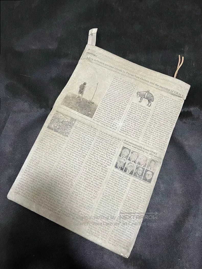 Undercover Undercover Grace Newspaper Style Handbag. Size ONE SIZE - 2 Thumbnail