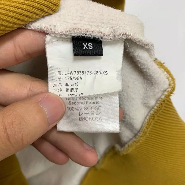 Givenchy Givenchy Pixel Rendered Hoodie 2505-Nextarrow Size US XS / EU 42 / 0 - 4 Thumbnail