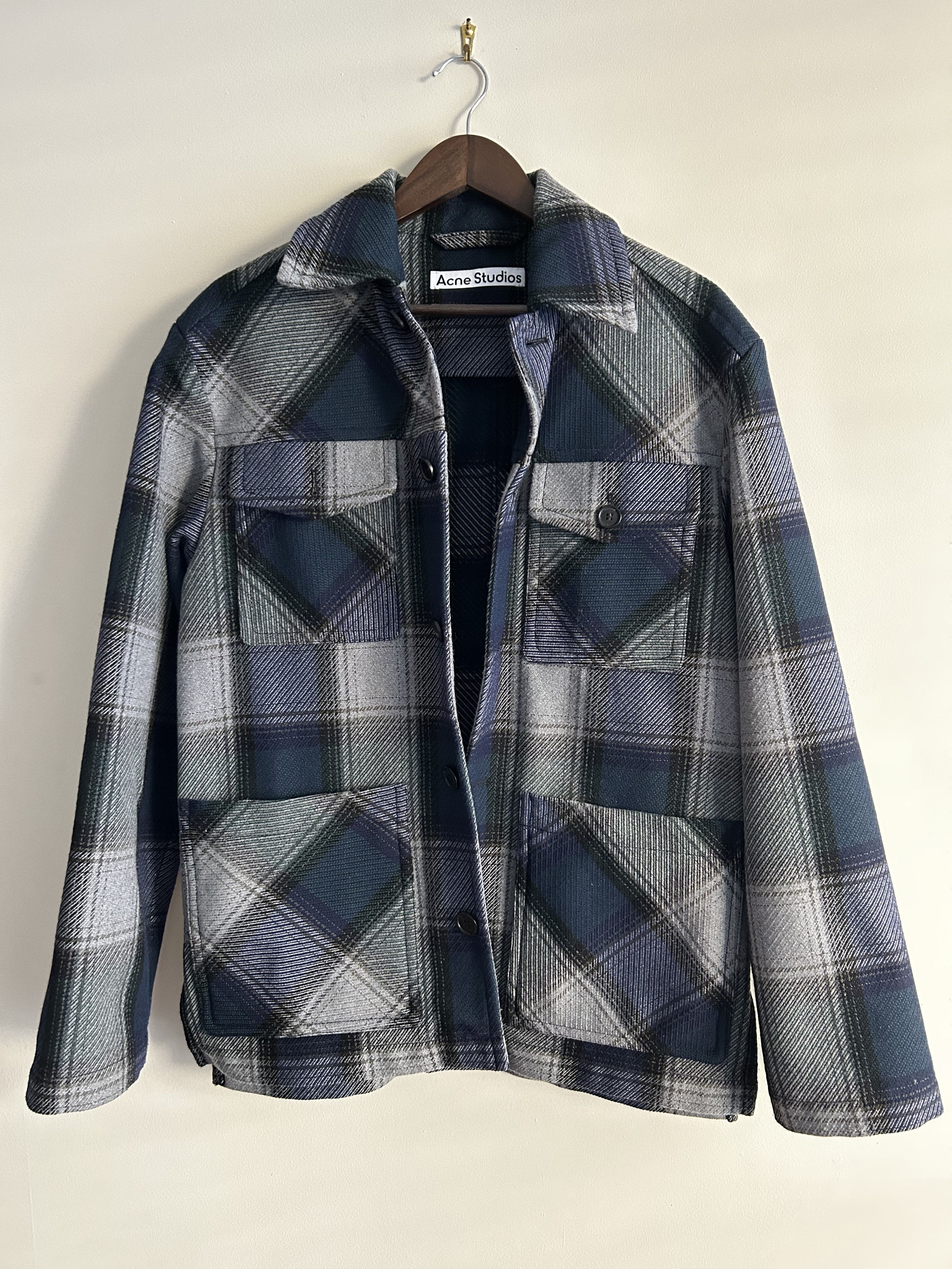 Acne Studios Acne Studios Navy & Grey Check Shirt Jacket Size US S / EU 44-46 / 1 - 1 Thumbnail