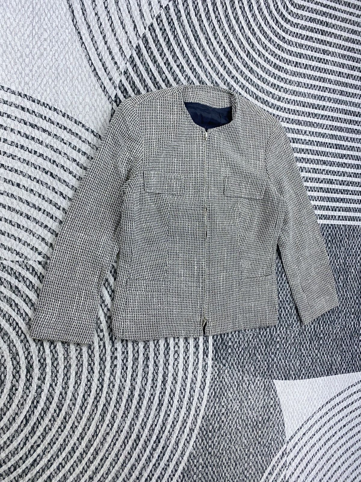 Burberry Vintage Burberry London No Collar Tweed Zipper Jacket Size S / US 4 / IT 40 - 3 Thumbnail