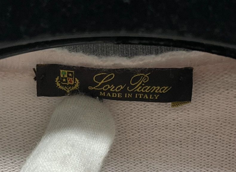 Loro Piana LORO PIANA V-neck cashmere sweater Size S / US 4 / IT 40 - 5 Thumbnail
