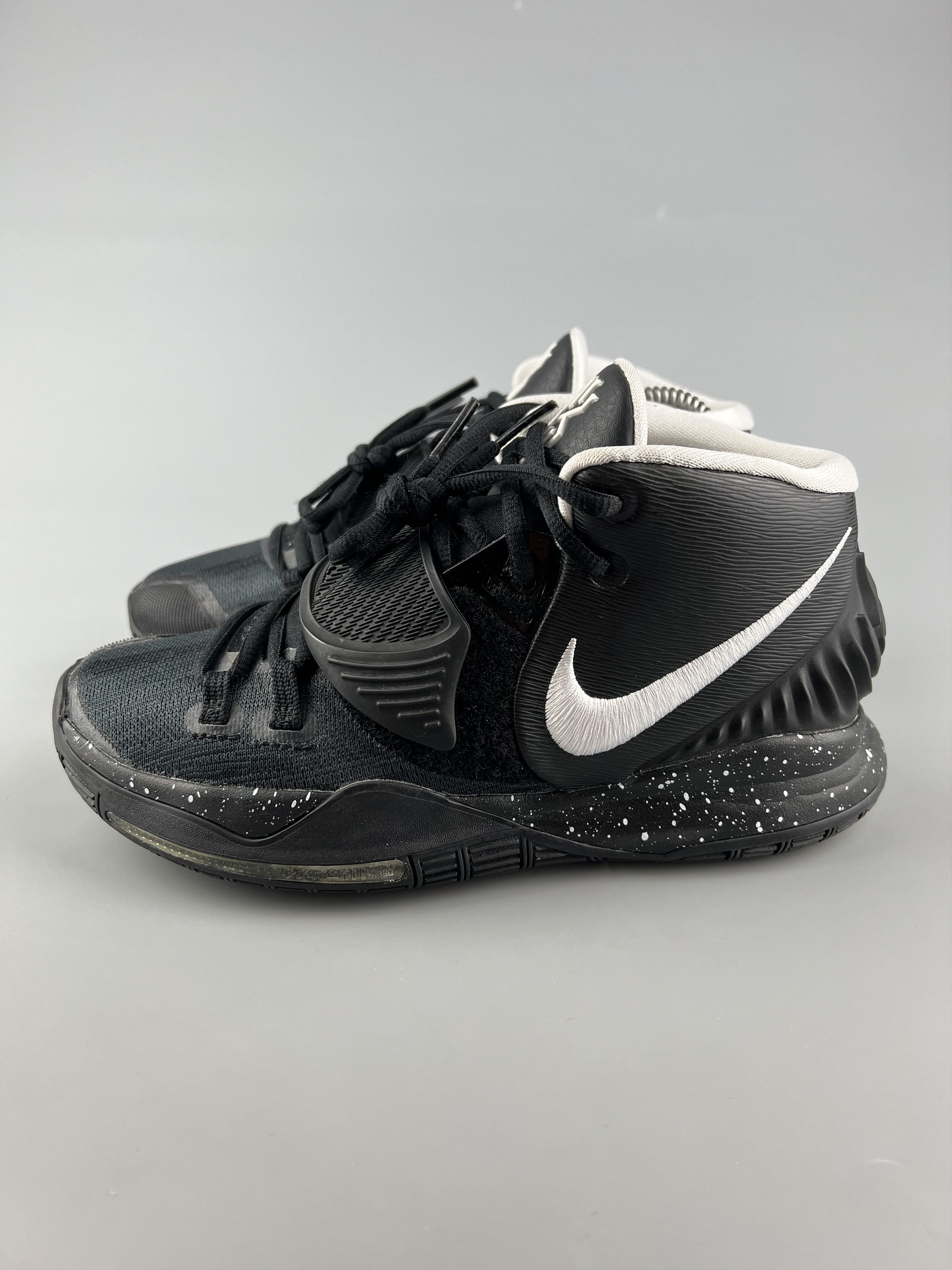 Nike Nike Kyrie 6 Basketball Shoes Women's Size 36.5 Size US 5.5 / IT 35.5 - 2 Thumbnail