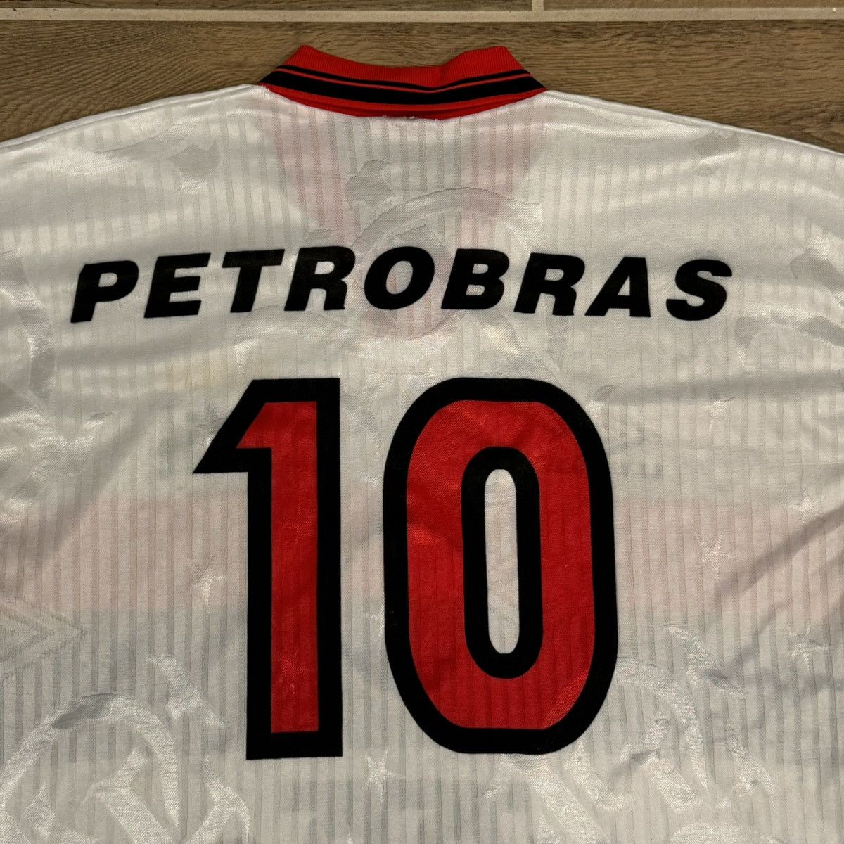 Umbro × Vintage Umbro Flamengo Brazil #10 Centenary 1995/1996 Soccer Jersey Size US L / EU 52-54 / 3 - 4 Thumbnail