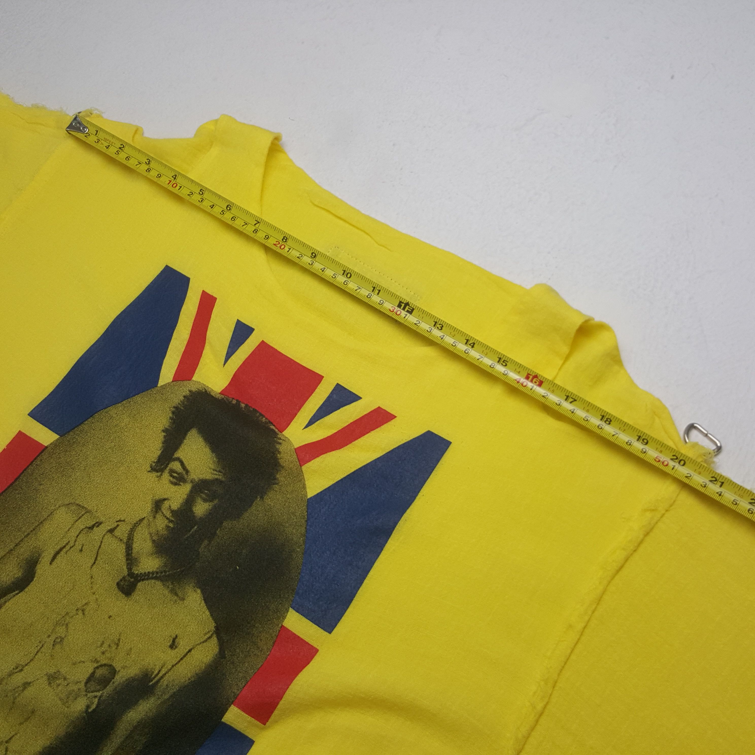 Band Tees Vintage Sex Pistol Fucked Up Punk Band Tshirt 32 Size US M / EU 48-50 / 2 - 6 Thumbnail