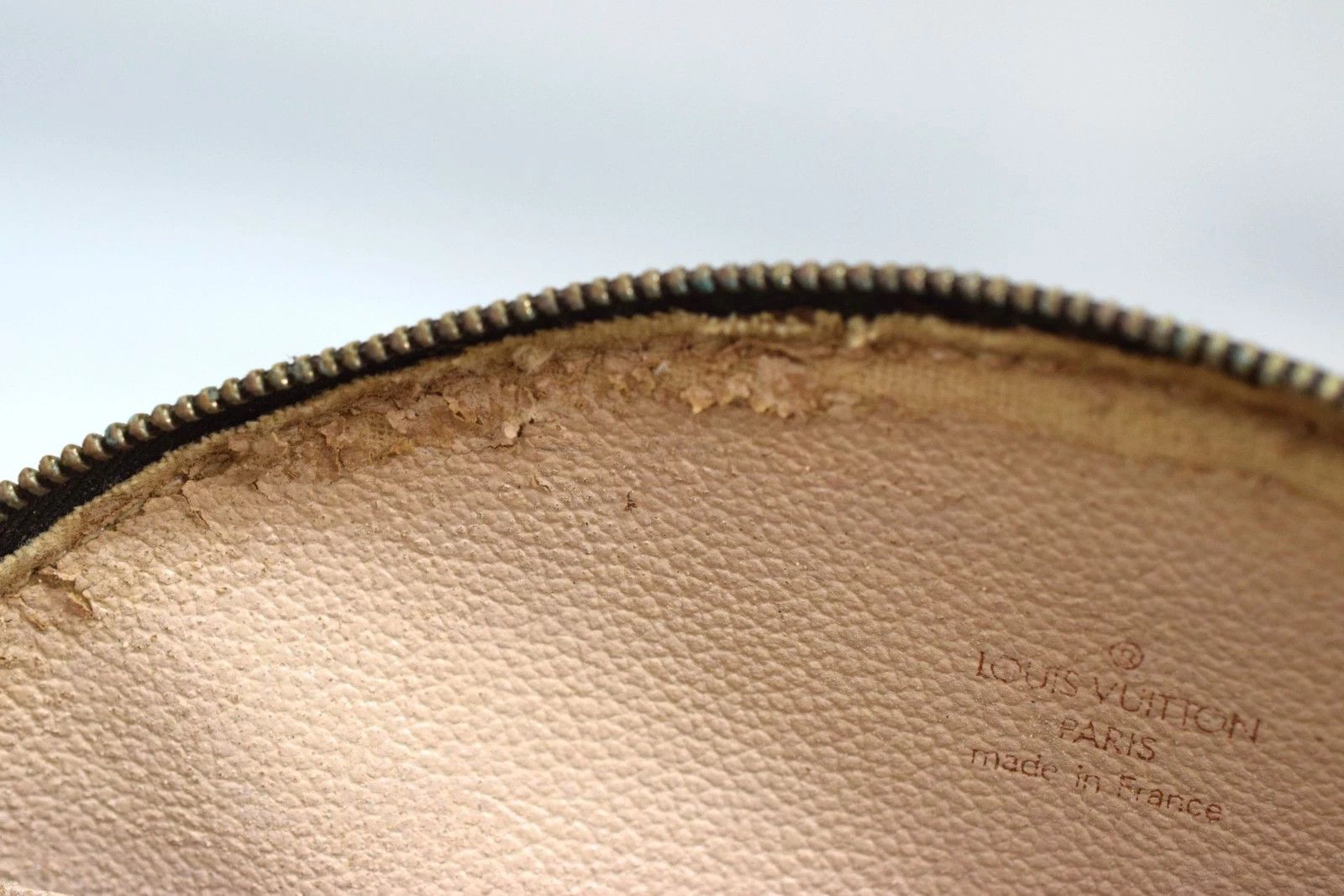 Louis Vuitton Louis Vuitton Trousse Demi Ronde Cosmetic Pouch M47520 Size ONE SIZE - 11 Thumbnail