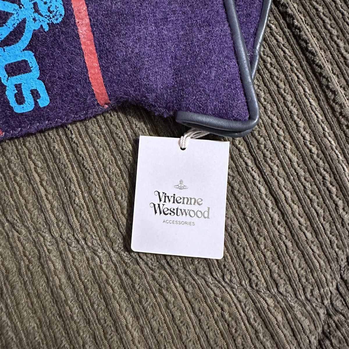 Vivienne Westwood Chaos / Anarchy Gloves (Purple) Size ONE SIZE - 4 Thumbnail