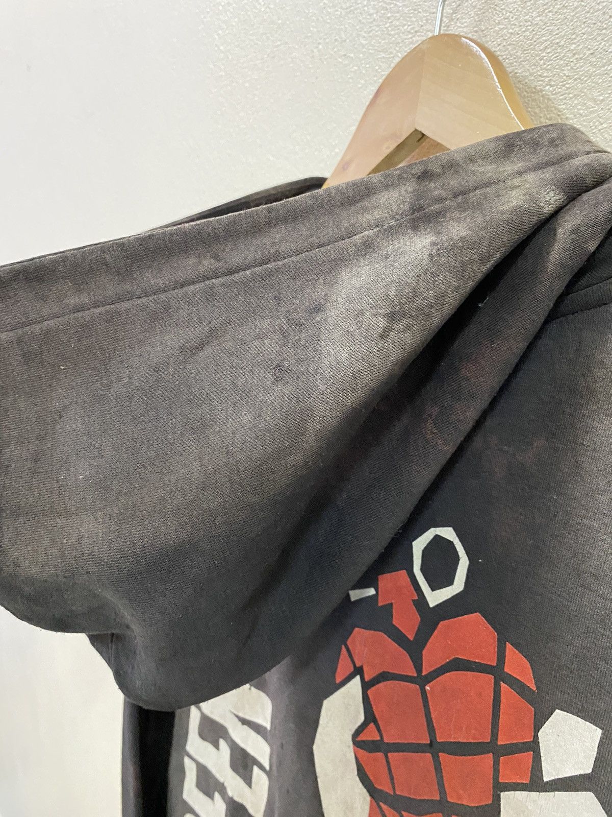 Vintage Vtg Green Day Hoodie Trashed Size US L / EU 52-54 / 3 - 13 Thumbnail
