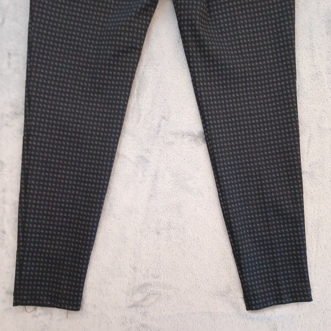 Vintage Zac & Rachel Ankle Pants Womens PS Petite Gray Black Geometric Pull On 28 Inseam 26.5 in Tapered Stretch Polyester Blend Size 28" / US 6 / IT 42 - 7 Thumbnail