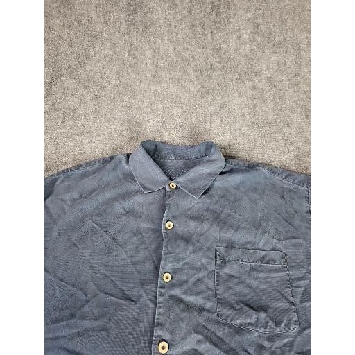 Tommy Bahama TOMMY BAHAMA FADED BLUE LARGE HAWAIIAN FLORAL SILK BUTTON FR Size US XXL / EU 58 / 5 - 2 Thumbnail