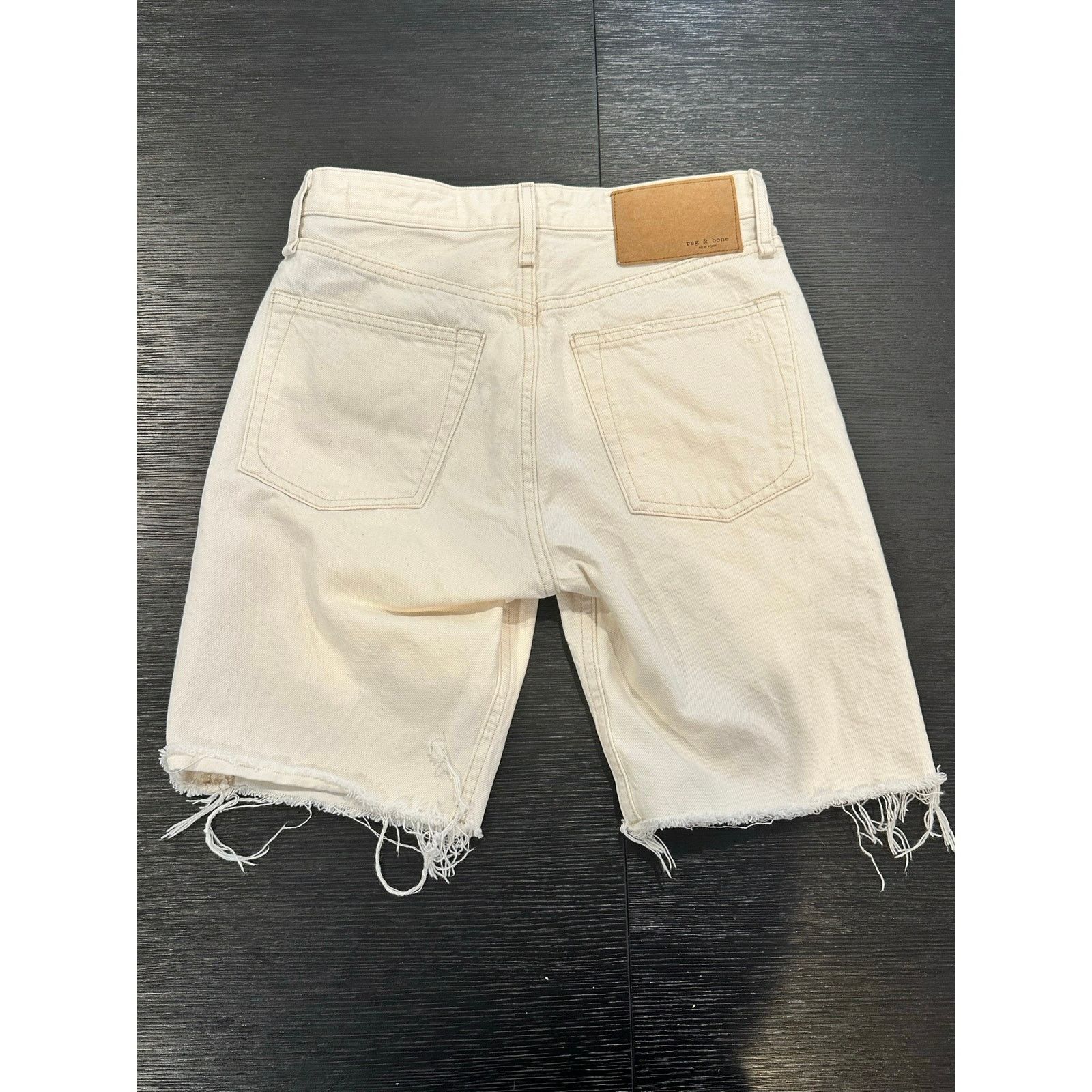 Rag & Bone Rag & Bone Maya High Rise Walking Short Bone White size 25 Size 25" / US 0 / IT 36 - 4 Thumbnail