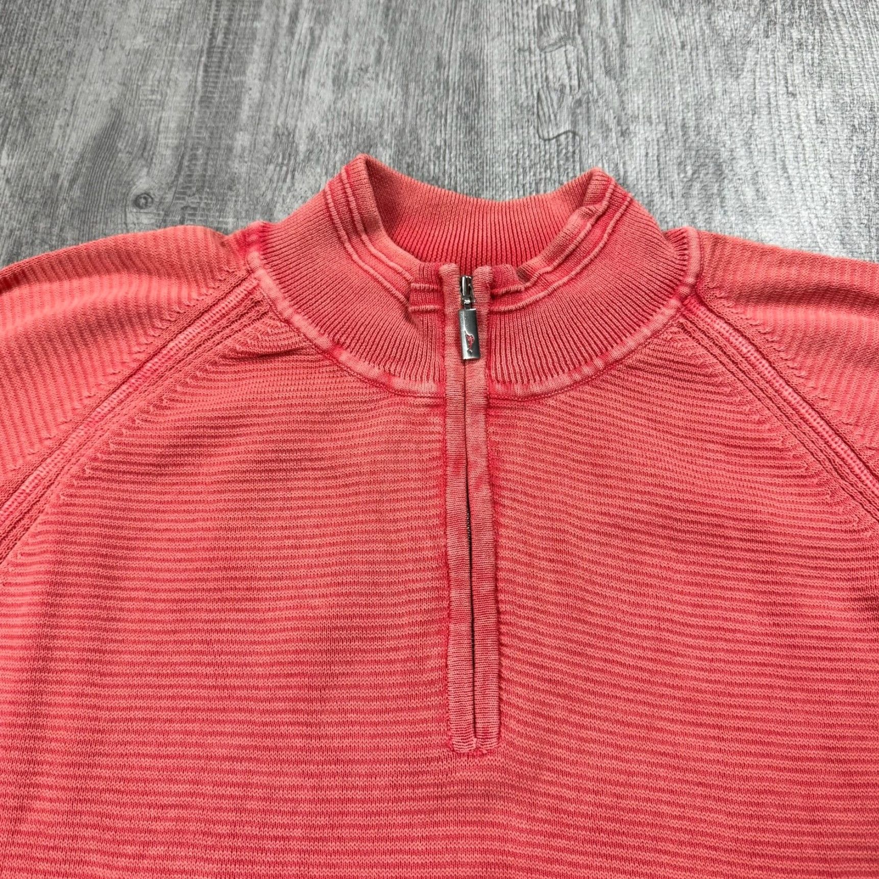 Tommy Bahama TOMMY BAHAMA PULLOVER 2XL MENS PINK 1/4 ZIP SWEATER DISTRESSED GOLF 90s Size US XXL / EU 58 / 5 - 2 Thumbnail