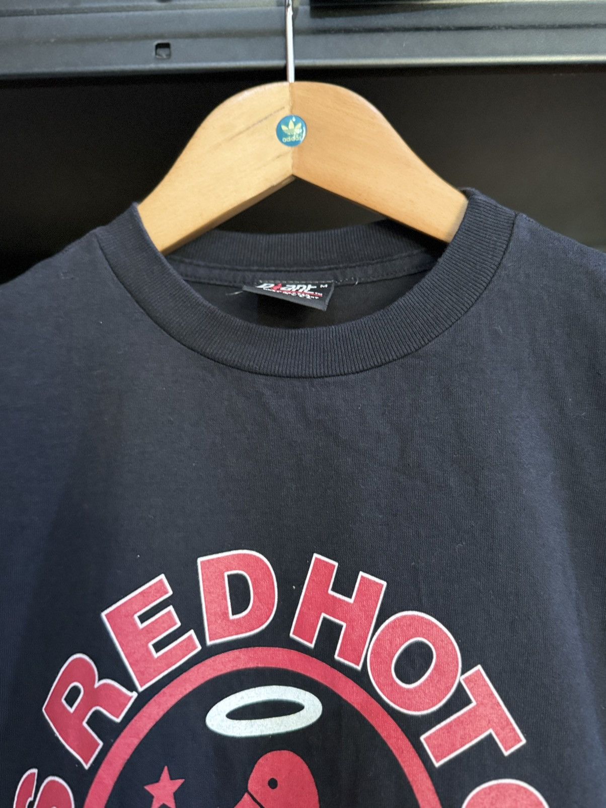 Band Tees Vintage Red Hot Chili Peppers Moebetoblame Music Promo Tee Size US M / EU 48-50 / 2 - 5 Thumbnail