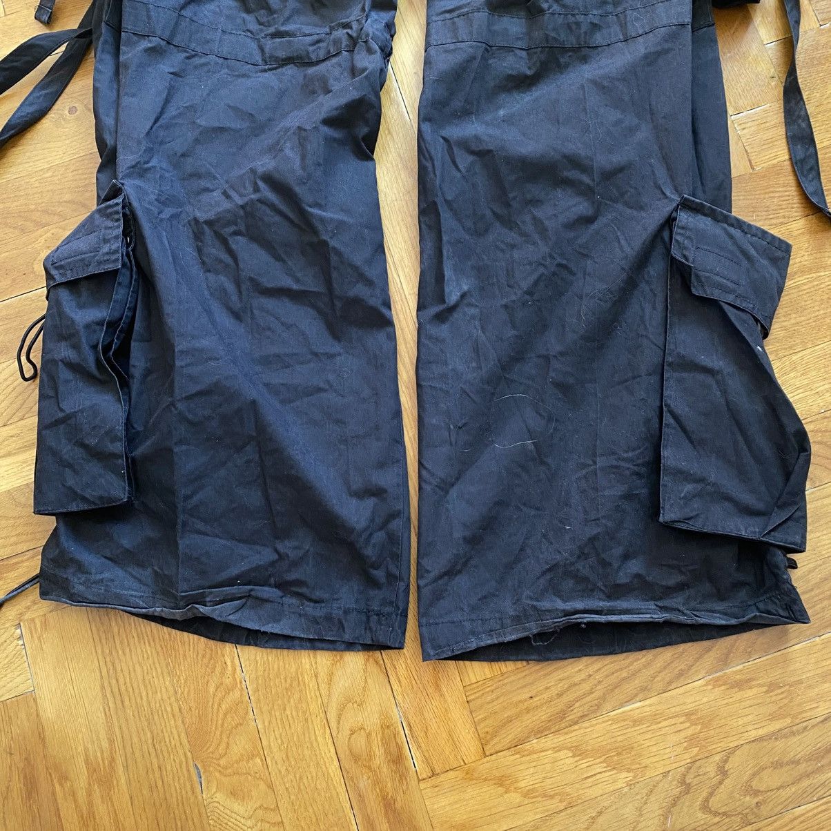 Mercy MERCY Y2K JAPANESE BAGGY MULTIPOCKET CARGO PANTS PRACHUTE Size US 32 / EU 48 - 6 Thumbnail