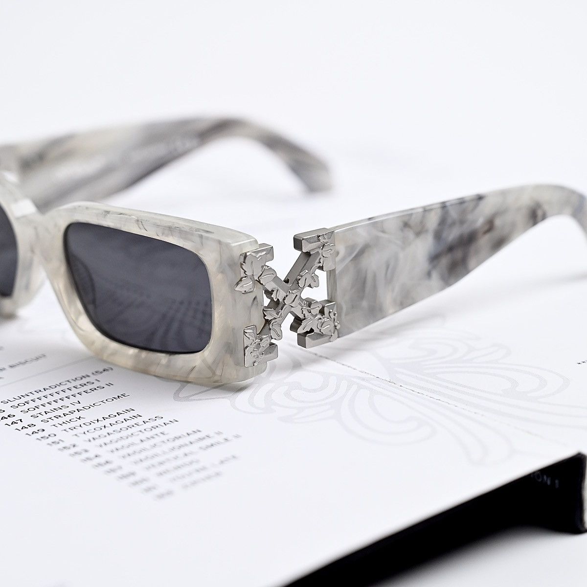 Off-White OFF WHITE ROMA SUNGLASSES Size ONE SIZE - 3 Thumbnail