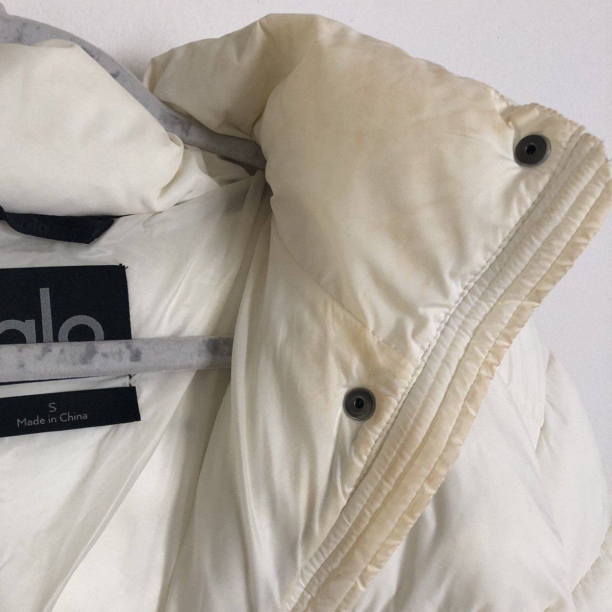 Alo Yoga Alo Yoga Aspen Love Puffer Jacket Ivory S Size S / US 4 / IT 40 - 8 Thumbnail