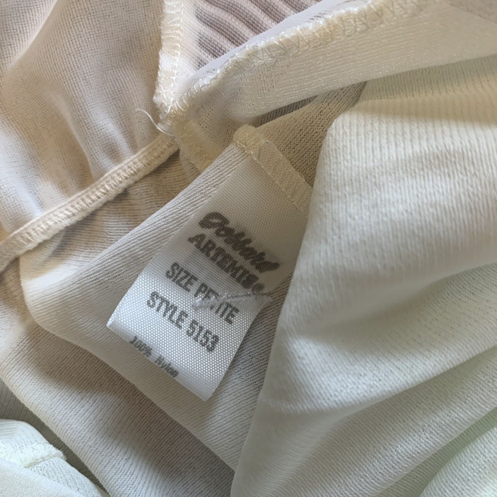 Vintage VINTAGE Gossard Artemis Ivory Nylon Long Nightgown Made in USA Petite 1596 Nightgown Womens Size ONE SIZE - 3 Thumbnail