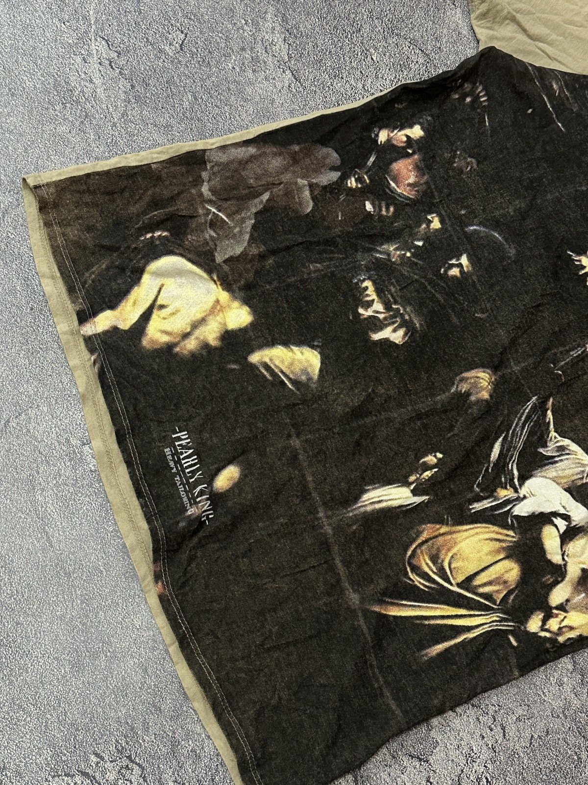 Vintage Vintage Caravaggio’s Nativity Overprinted Art T-Shirt L Size Size US L / EU 52-54 / 3 - 6 Thumbnail