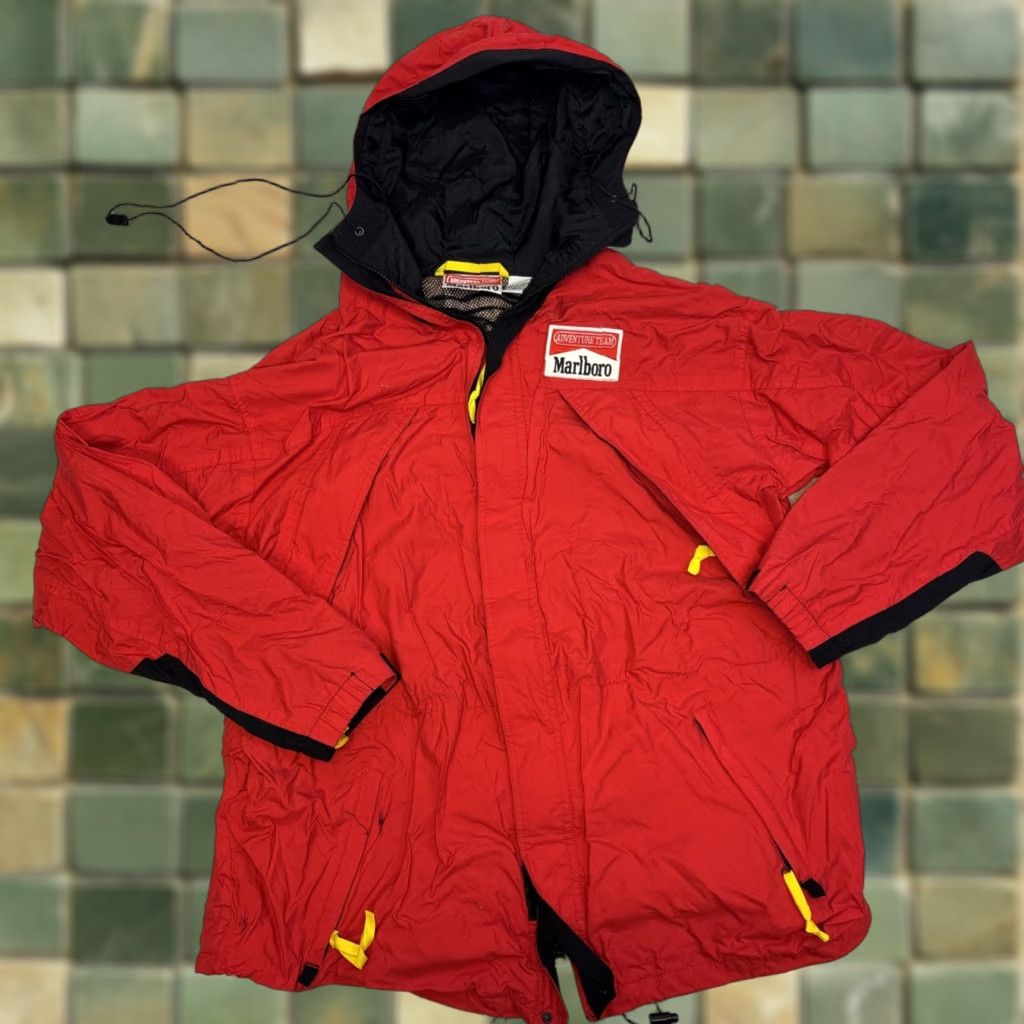 Marlboro VINTAGE Marlboro Adventure Team Jacket Mens XL Red Hooded Parka Outdoor 90s Size US XL / EU 56 / 4 - 1 Thumbnail