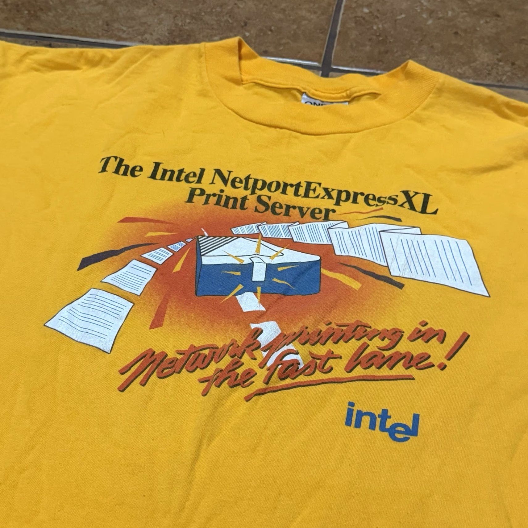 Vintage VINTAGE Intel Promo Shirt Mens XL 90s Yellow Networking Graphic Print T-Shirt Size US XL / EU 56 / 4 - 2 Thumbnail