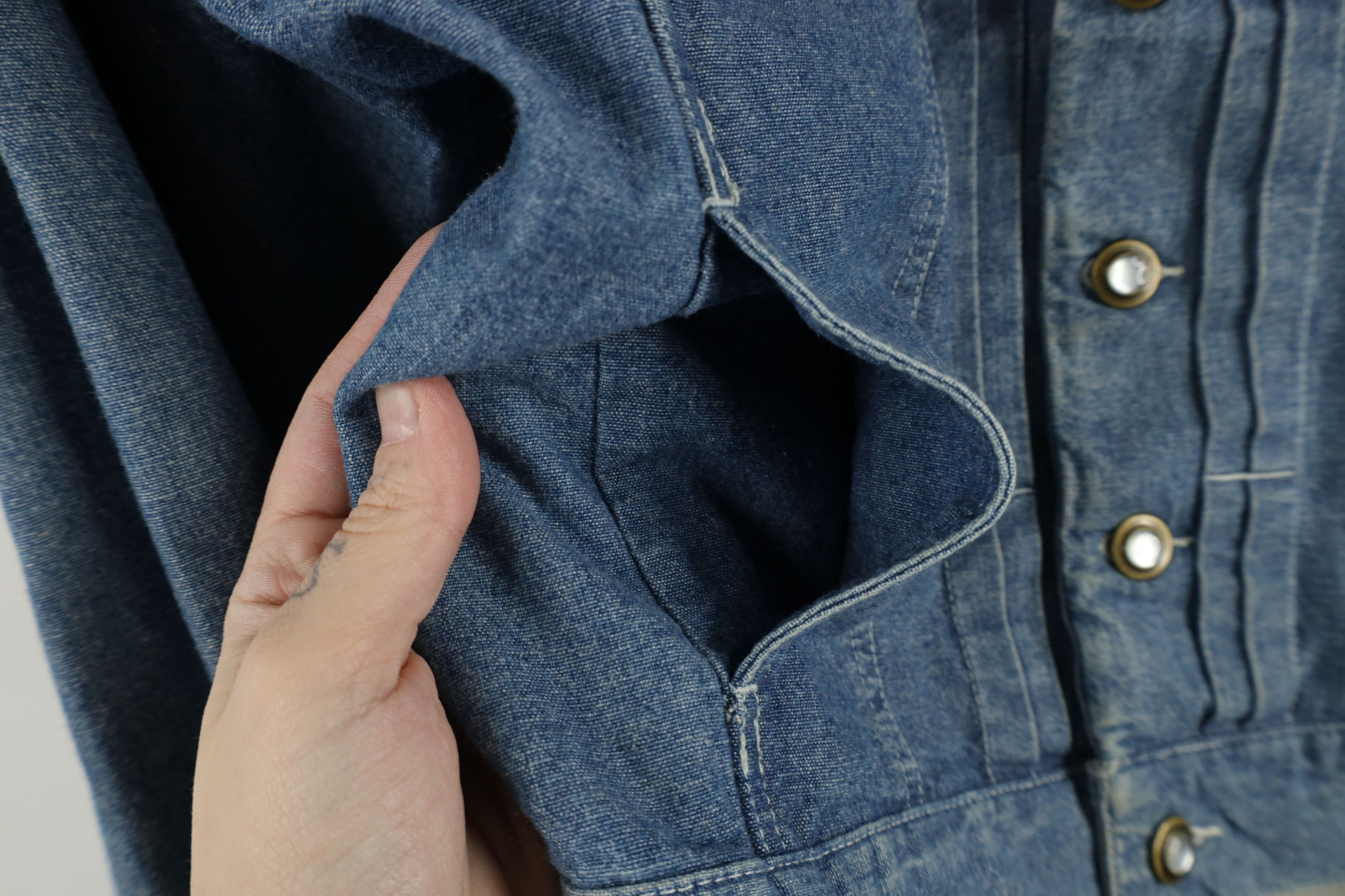 Vintage Vintage 90s Streetwear Flower Chambray Denim Trucker Jacket Size S / US 4 / IT 40 - 8 Thumbnail