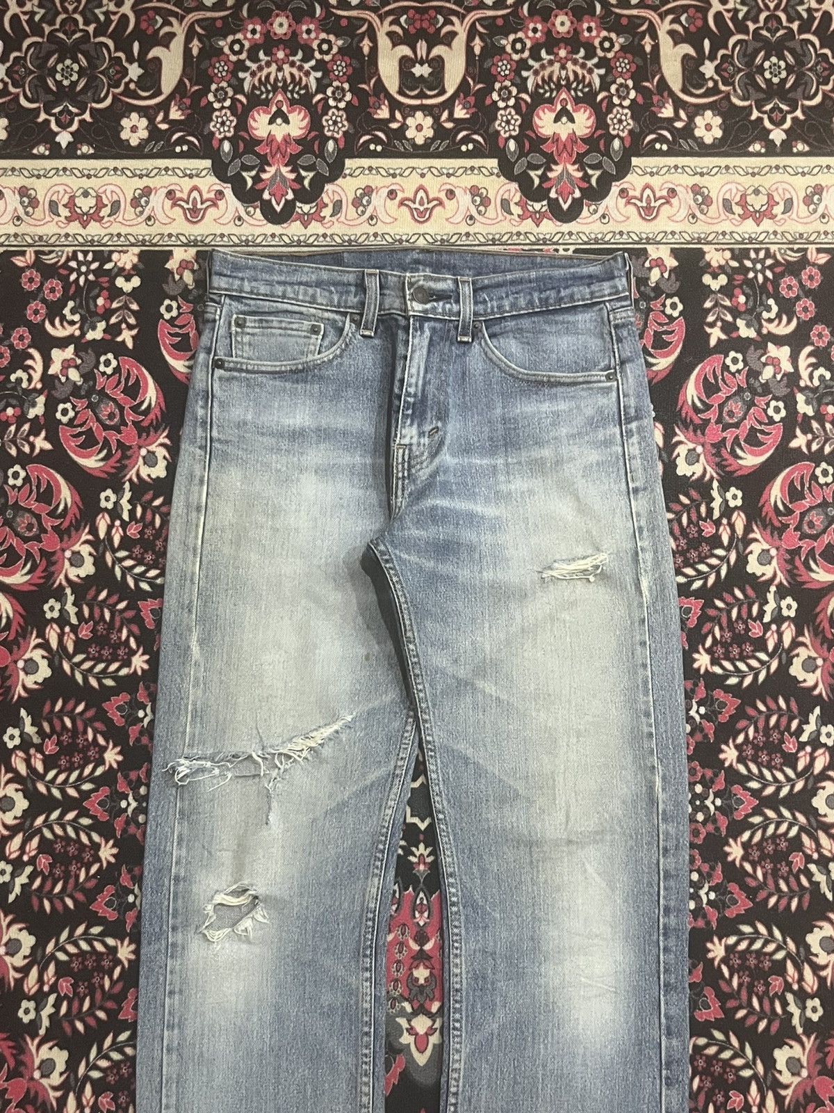 Levi's Y2K Levi’s 505 Blue Washed Distressed Straight Leg Jeans Size US 28 / EU 44 - 3 Thumbnail