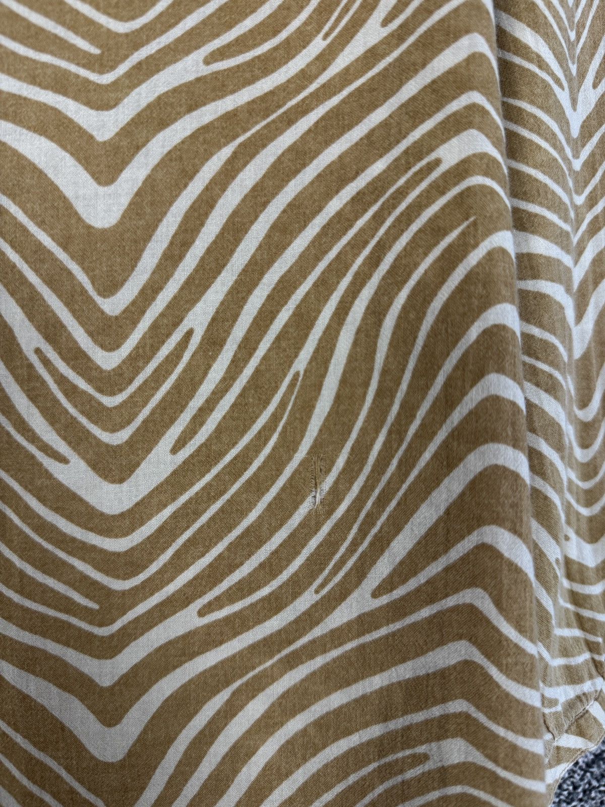 A.P.C. A.P.C. Zebra Print Blouse Long Sleeve Rue Madame Paris XS Size XS / US 0-2 / IT 36-38 - 15 Thumbnail