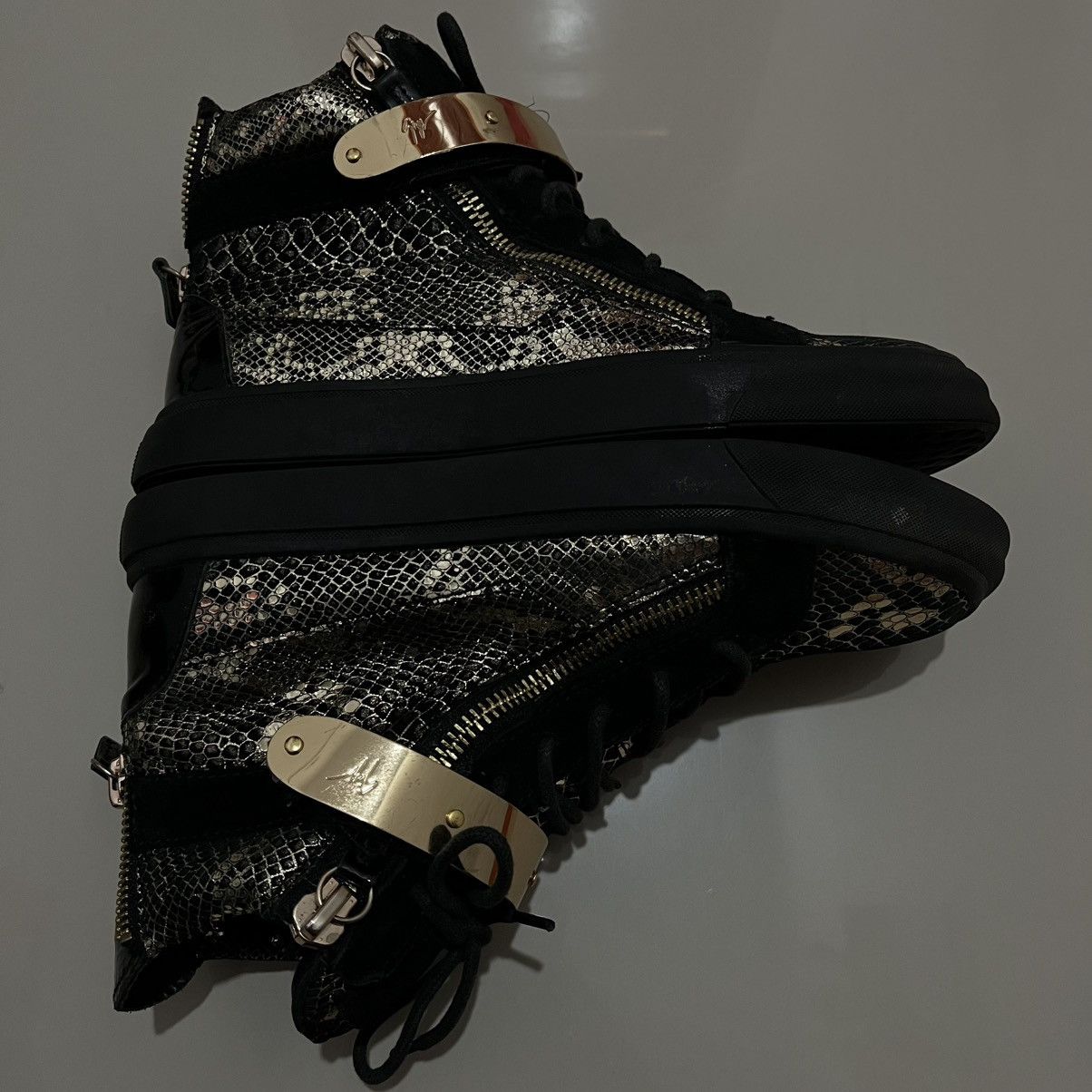 Giuseppe Zanotti GIUSEPPE ZANOTTI SNAKE SKIN DUAL ZIP STRAP SNEAKERS Size US 10 / EU 43 - 3 Thumbnail