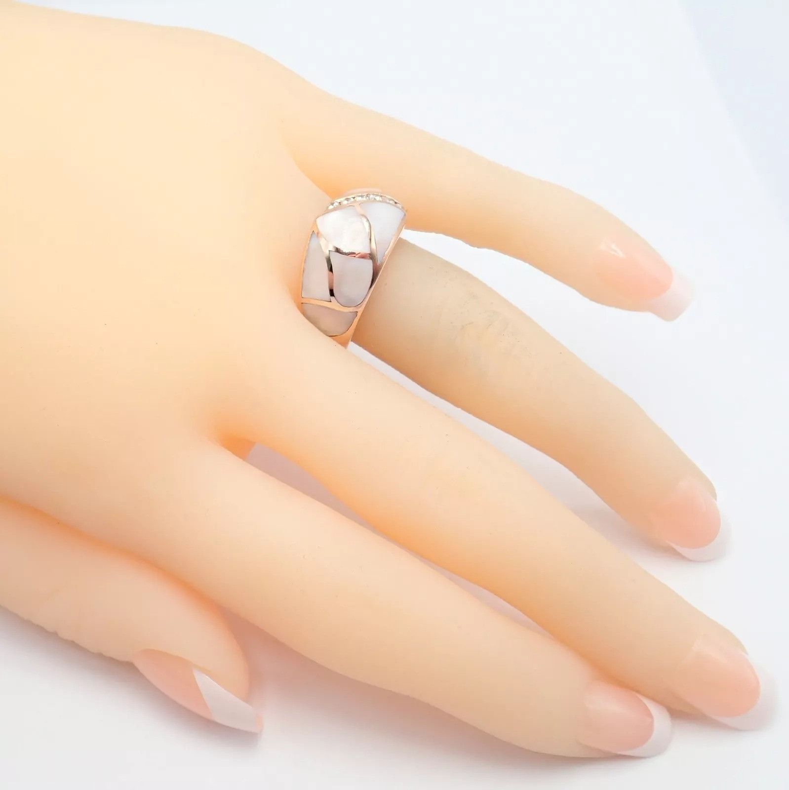 The Unbranded Brand Estate 14k Rose Gold Diamond Mother of Pearl Ring sz 7.5 Size ONE SIZE - 3 Thumbnail
