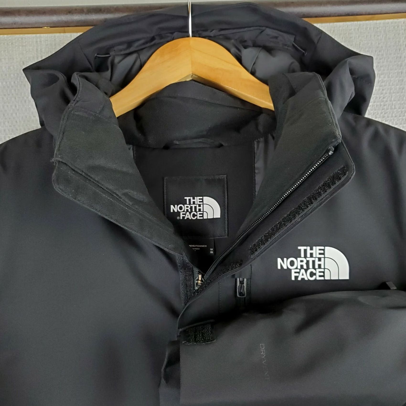 The North Face The North Face Women's 1X Primaloft Hooded Jacket Coat Black XL New with Tags Size XL / US 12-14 / IT 48-50 - 2 Thumbnail