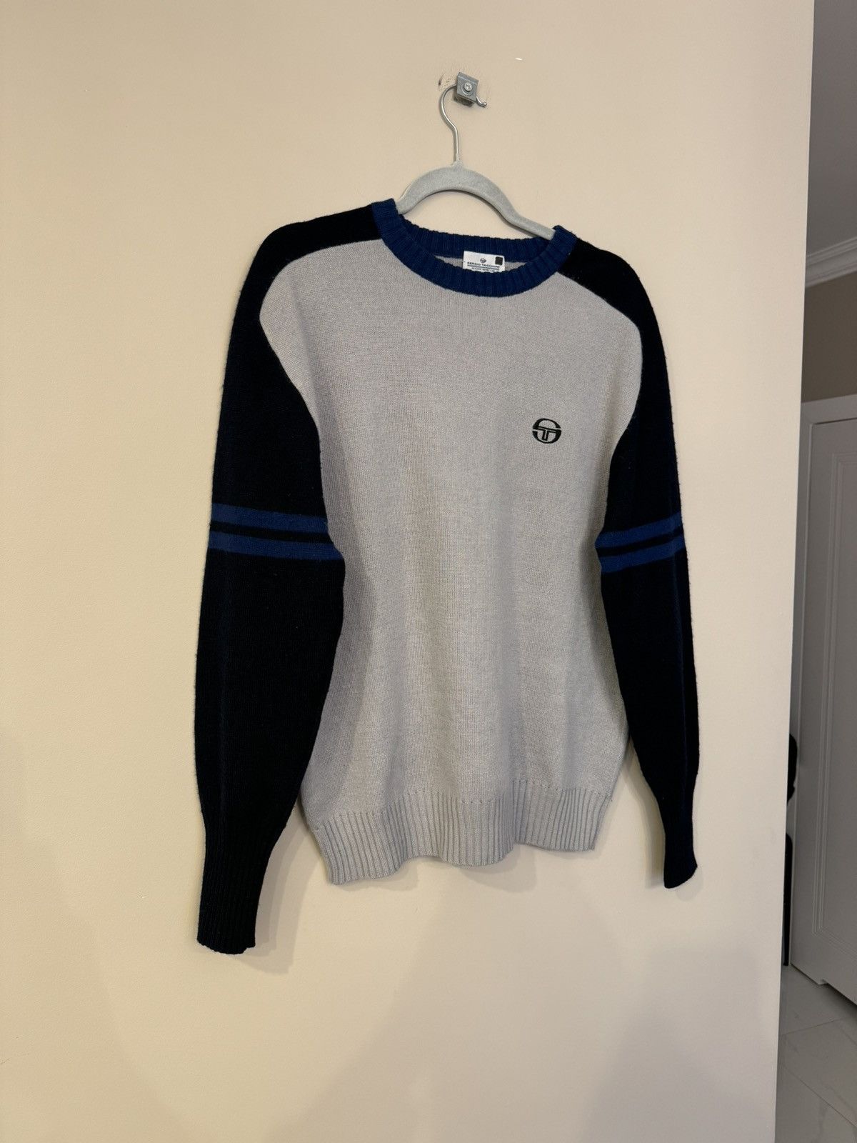 Sergio Tacchini Sergio Tacchini Wool vintage sweater 90s basic stylish item Size US L / EU 52-54 / 3 - 3 Thumbnail