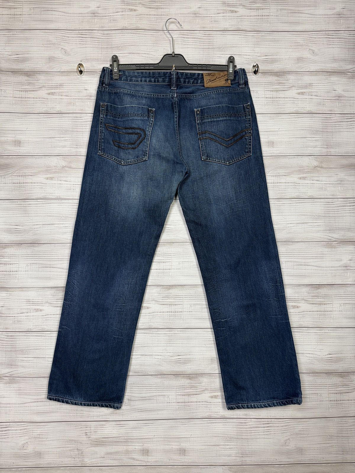 Diesel Vintage Diesel Jeans Big Logo Denim Pants Japanese Size US 34 / EU 50 - 1 Thumbnail