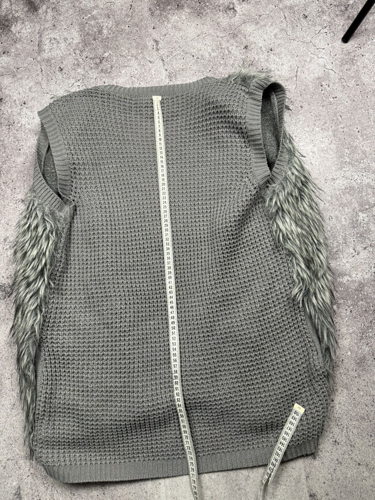 Japanese Brand AVANT GARDE Knitted Fur vest IfSixWasNine LGB Japan style Size ONE SIZE - 8 Thumbnail