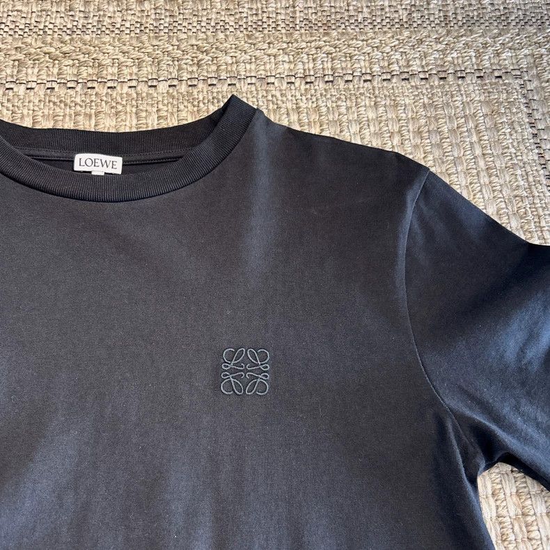 Loewe LOEWE Black embroidered logo short sleeves Size US XS / EU 42 / 0 - 2 Thumbnail