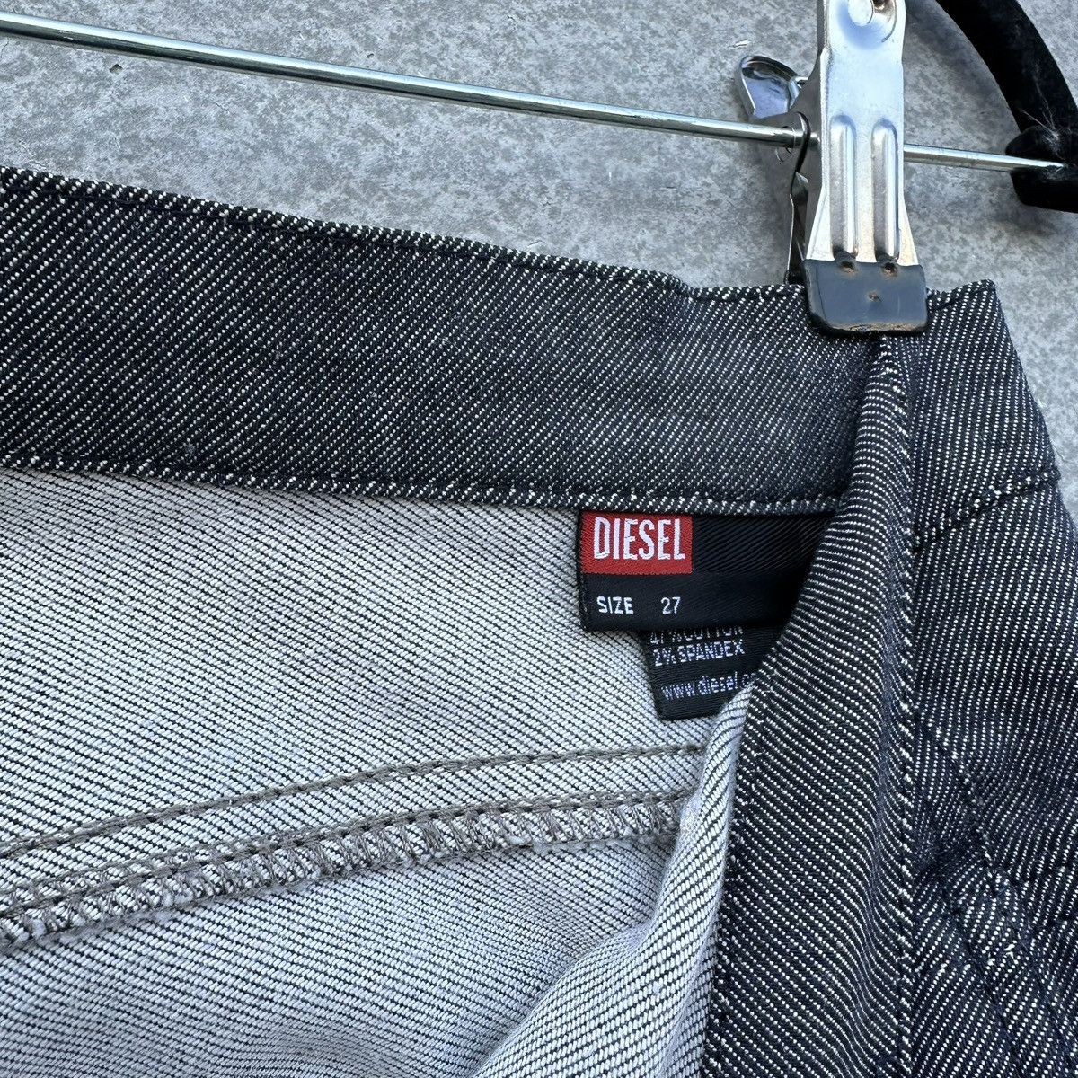 Diesel Diesel grey flared jeans with orange stitching Size 27" / US 4 / IT 40 - 4 Thumbnail