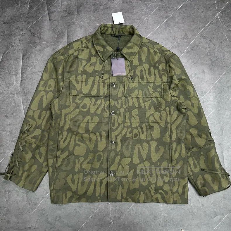 Louis Vuitton Louis Vuitton Army green jacket with monogrammed logo jack Size US L / EU 52-54 / 3 - 1 Thumbnail