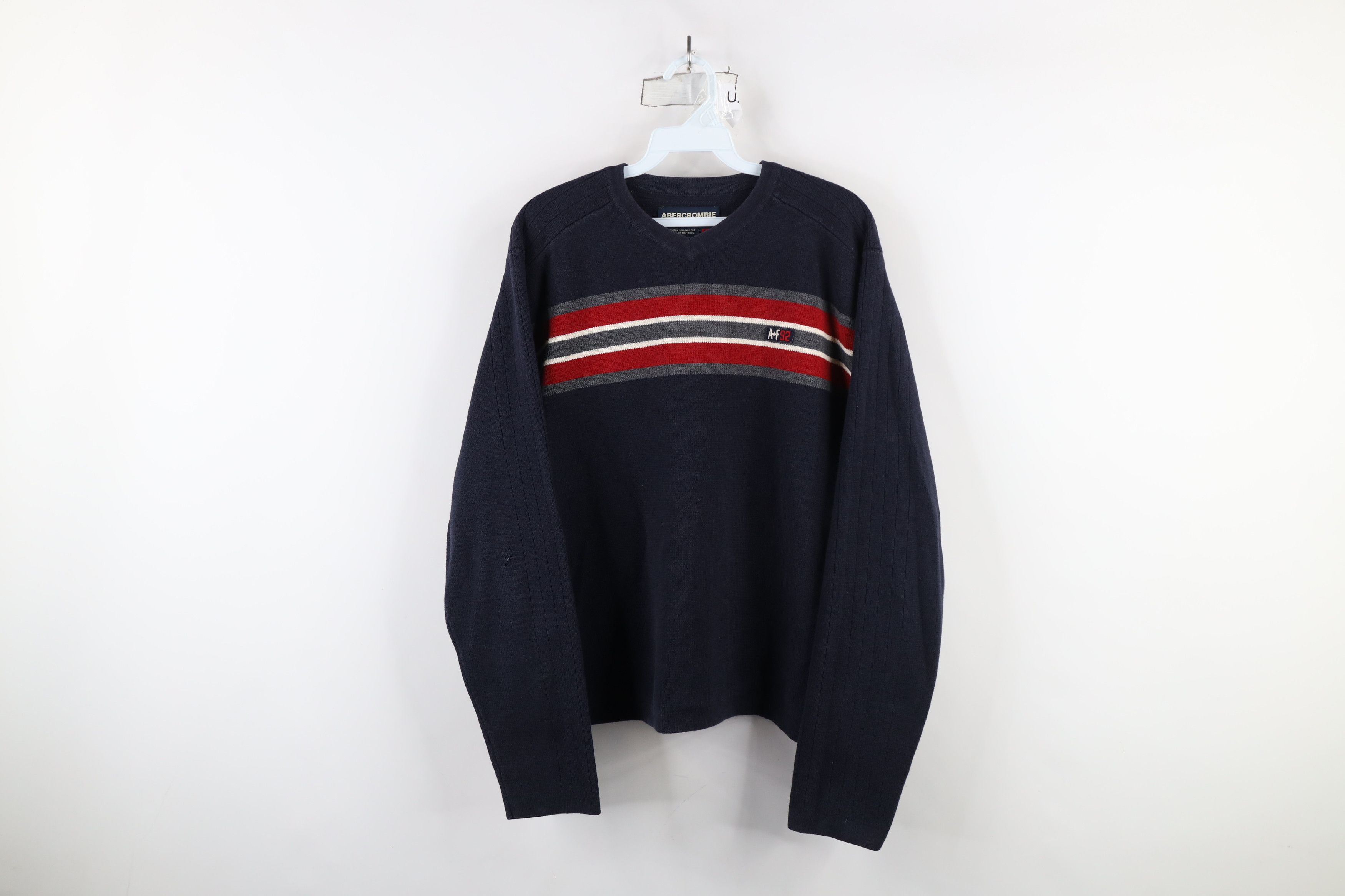 Abercrombie & Fitch × Vintage Vintage Abercrombie & Fitch Heavyweight Knit V-Neck Sweater Size US L / EU 52-54 / 3 - 1 Thumbnail