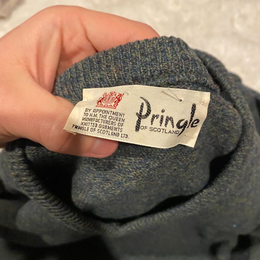 Pringle Of Scotland Vintage Pringle of Scotland Gray Golf Sports V Neck Sweater Size US L / EU 52-54 / 3 - 9 Thumbnail