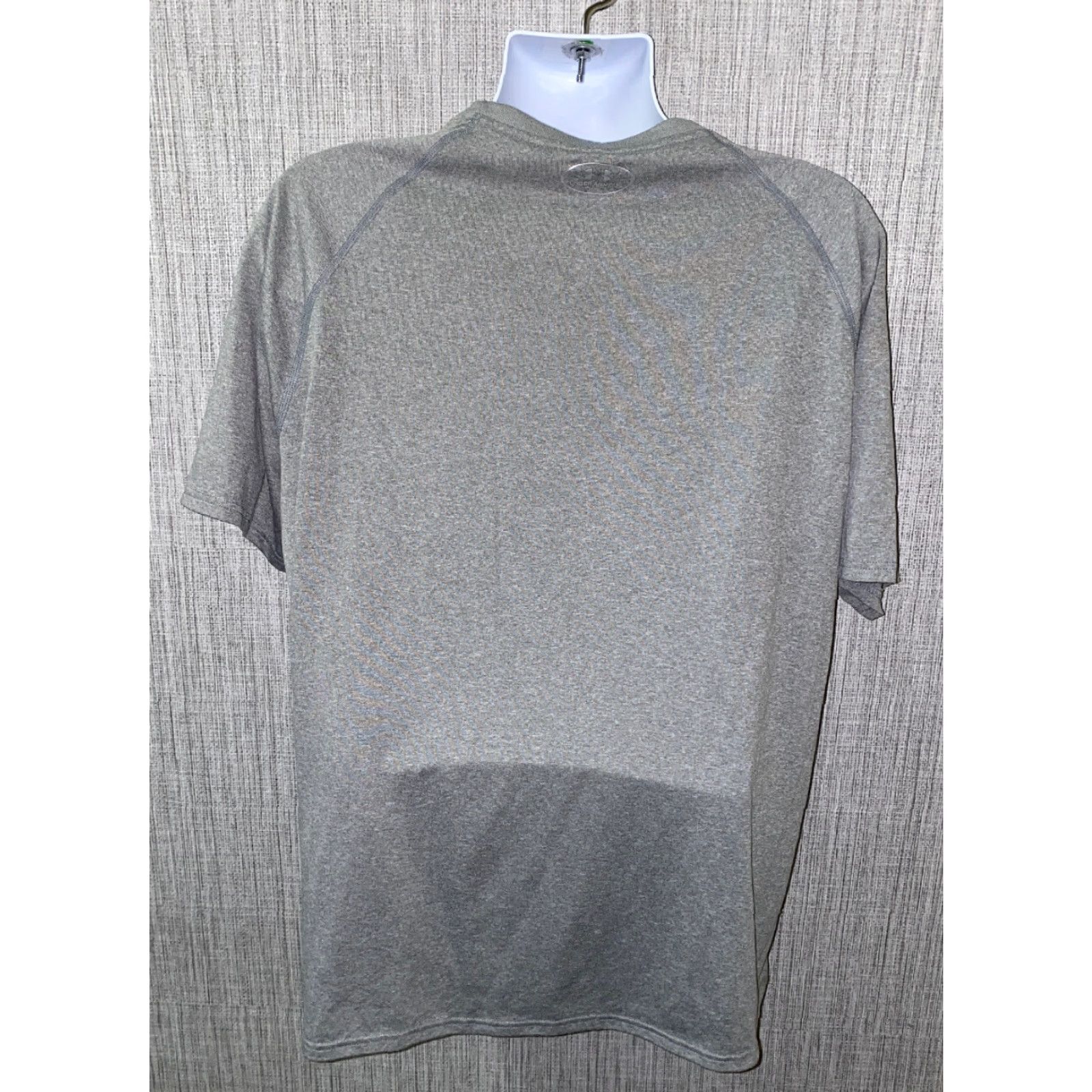 Under Armour VINTAGE? Wait: Under Armour Mens Gray Short Sleeve T-Shirt Size 2XL Size US XXL / EU 58 / 5 - 4 Thumbnail