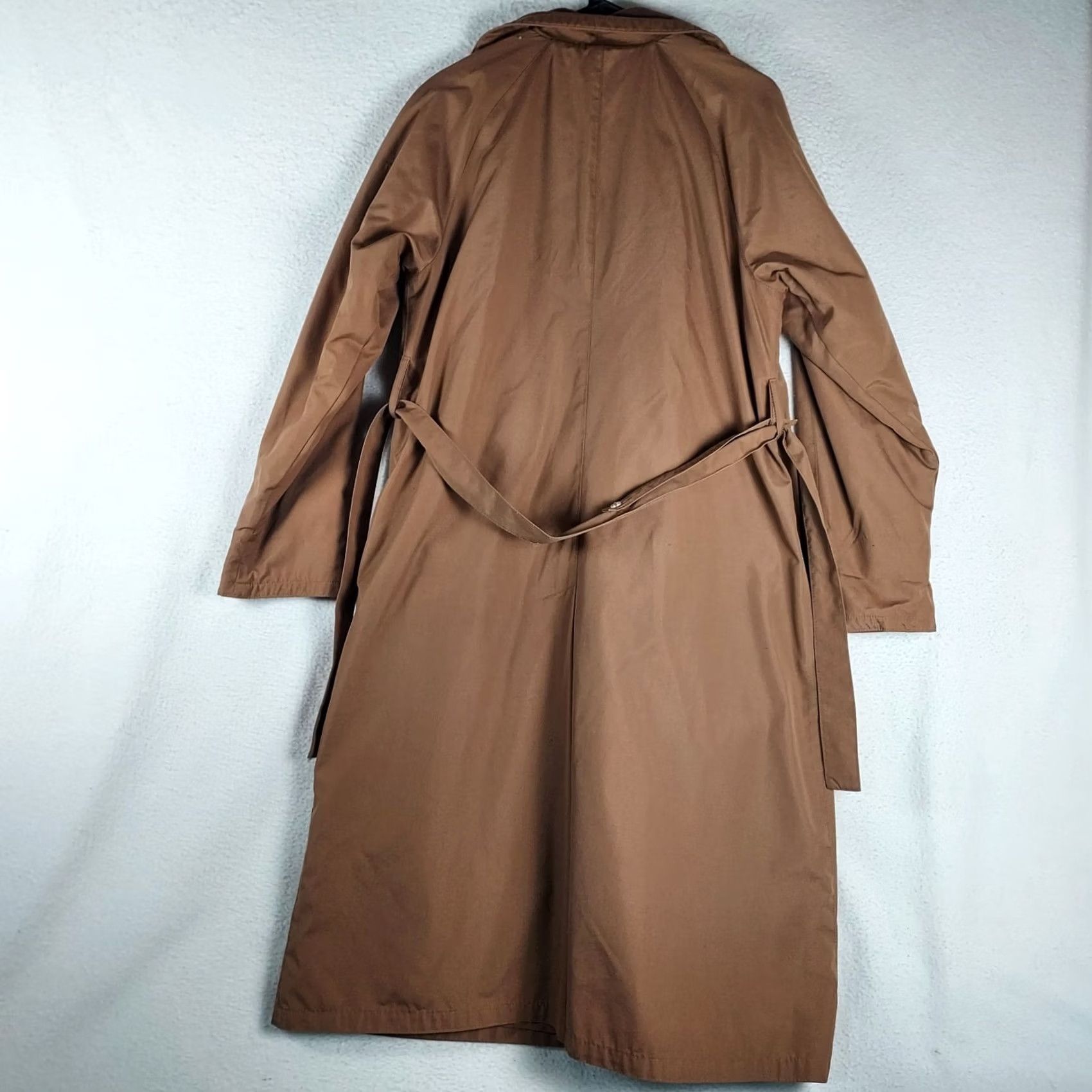 Vintage VINTAGE London Fog Tempo Europa Women’s Coat Trench Belted Brown 8R Thinsulate Faux Fur Collar Womens Size M / US 6-8 / IT 42-44 - 2 Thumbnail