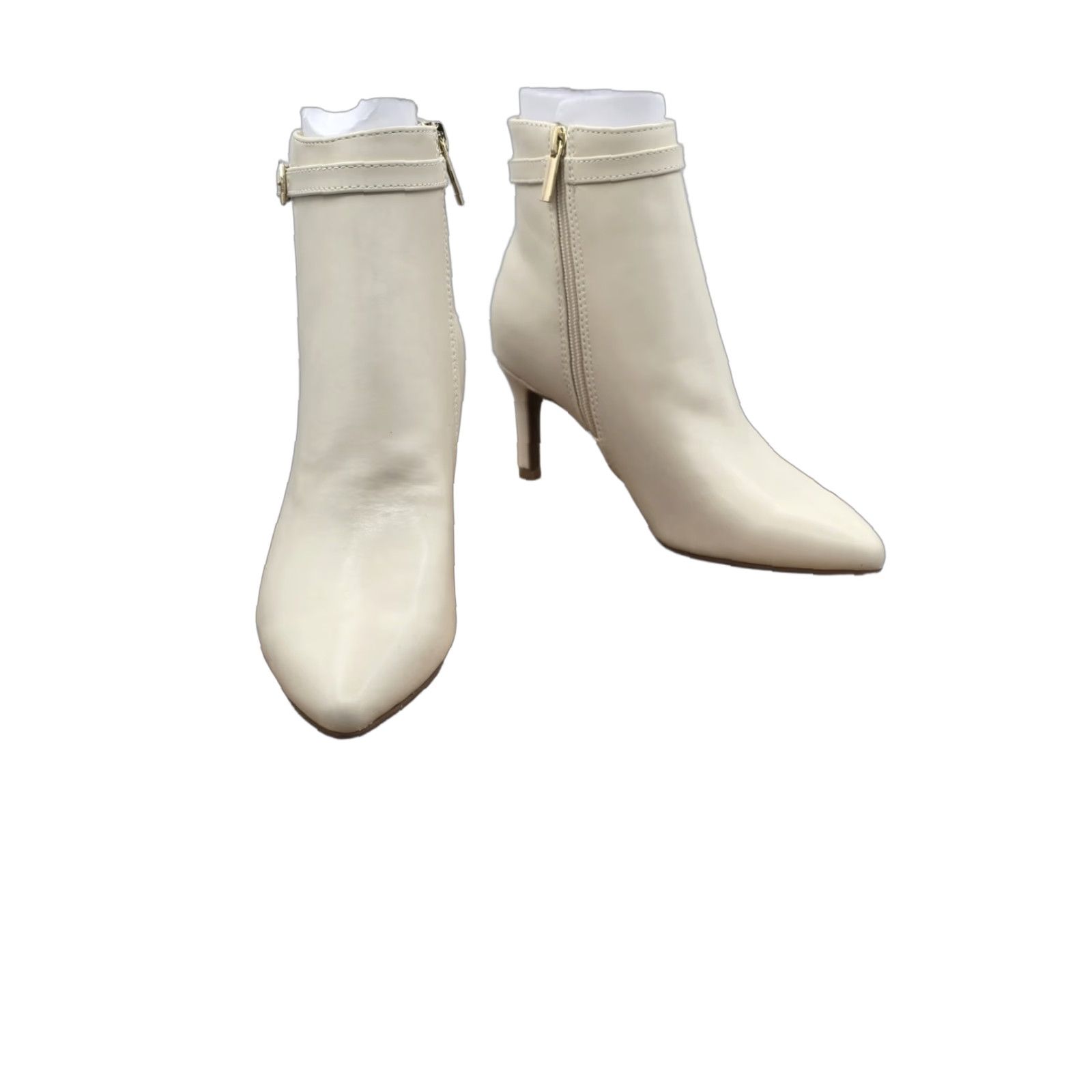 Vintage Bandolino Galayn Boots Womens Size 6.5 M Ivory Ankle White Kitten Heel NWOB 90s? Size US 7 / IT 37 - 1 Thumbnail